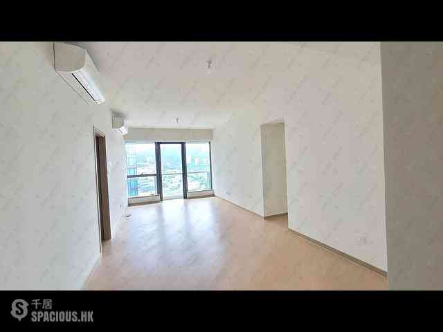 Wong Chuk Hang - The Southside Phase 1 Southland Tower 1A 01