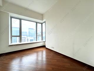 Wan Chai - The Avenue 11