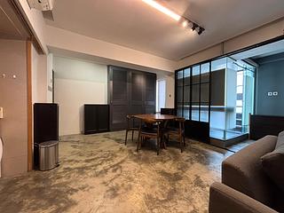 Wan Chai - Tung Fong Building 04