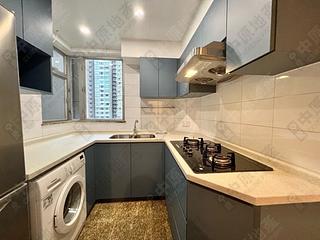 West Kowloon - The Waterfront Phase 1 Block 2 04