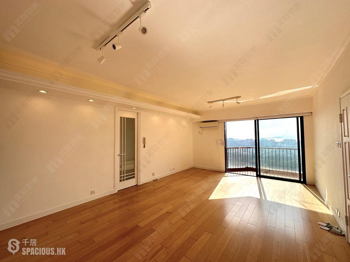 Repulse Bay - The Brentwood 01