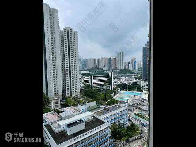 Wong Chuk Hang - The Southside Phase 2 La Marina Tower 2A 01