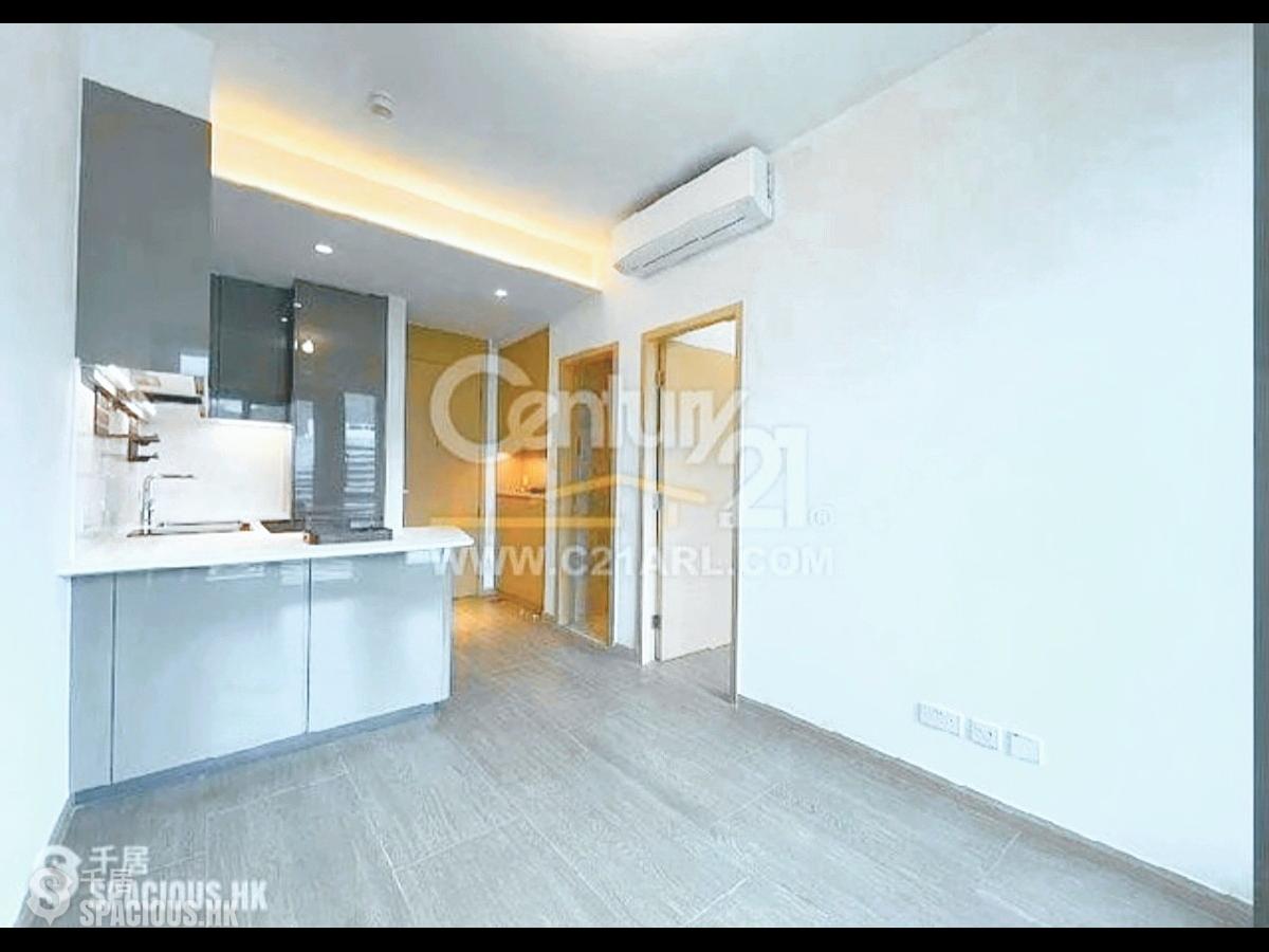 Wong Chuk Hang - The Southside Phase 2 La Marina 01