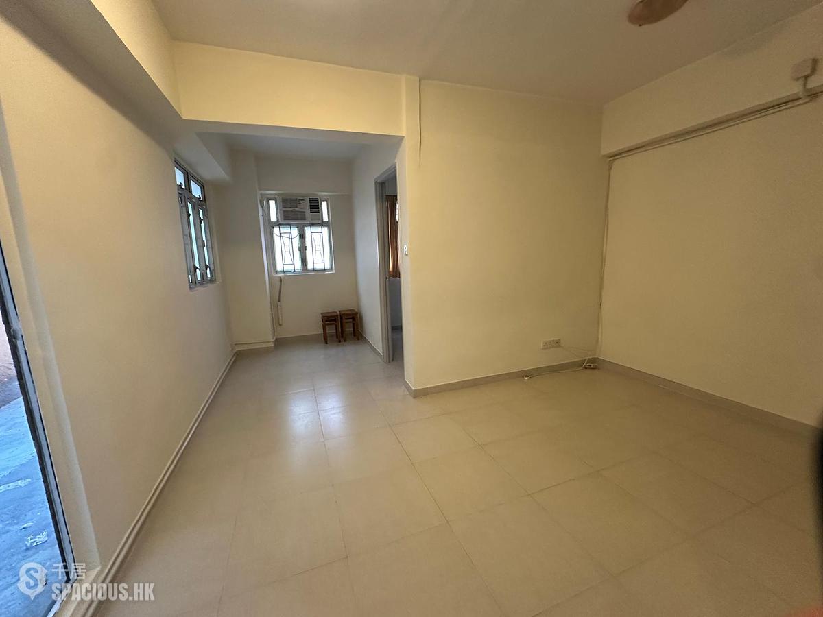 Wan Chai - Pak Ling Building 01