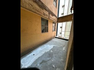 Wan Chai - Pak Ling Building 07