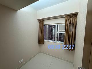 North Point - Hang Ying House 05