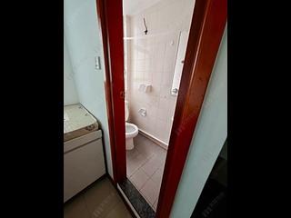 Tung Chung - Tung Chung Crescent Phase 2 Block 8 07