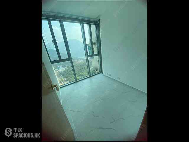 Tung Chung - Tung Chung Crescent Phase 2 Block 8 10