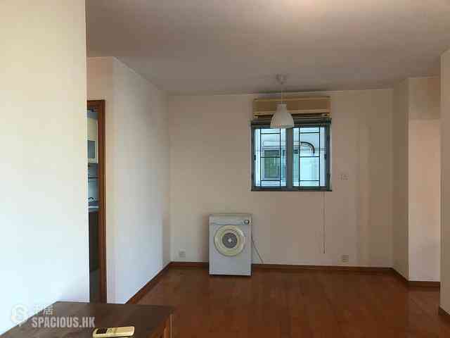 Tung Chung - Seaview Crescent Block 2 02