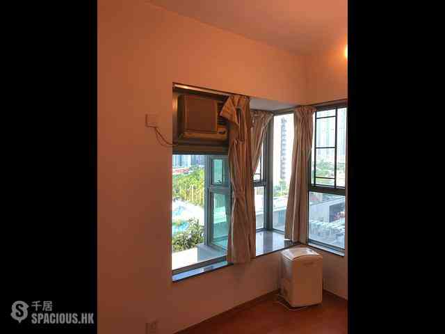 Tung Chung - Seaview Crescent Block 2 04