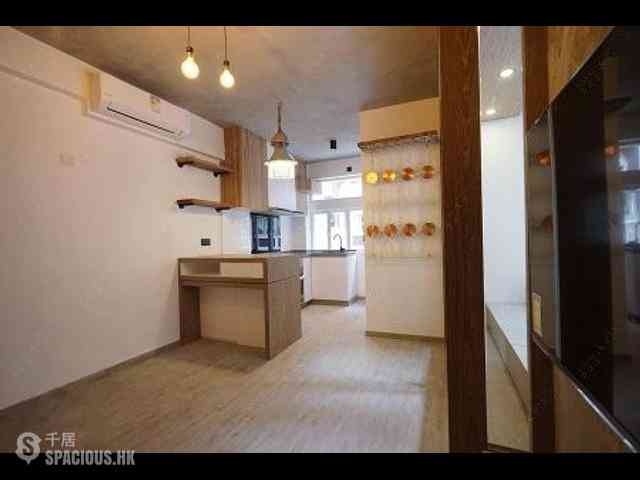 Kennedy Town - 10, Tai Pak Terrace 01