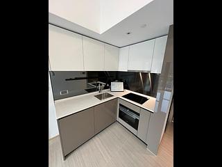 Gold Coast / So Kwun Wat - Mori 03