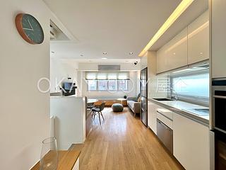 Noho - 7-9, Shin Hing Street 06