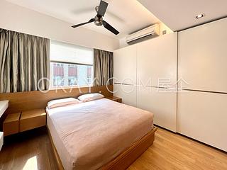 Noho - 7-9, Shin Hing Street 09