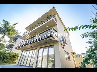 Clear Water Bay - Sheung Sze Wan 12