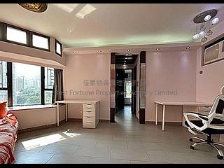 坚尼地城 - 加惠台 02
