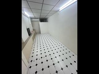 Wan Chai - Hennessy Road Court 02