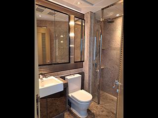 North Point - Victoria Harbour Phase 1B Tower 5A 06
