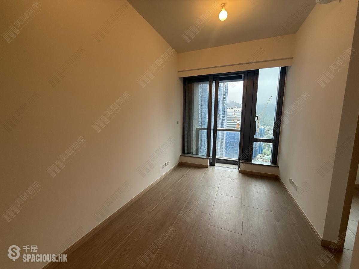 Wong Chuk Hang - The Southside Phase 2 La Marina Tower 1A 01