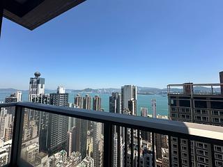 Sai Ying Pun - Island Crest 04