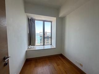 Sai Ying Pun - Island Crest 15