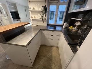 Sheung Wan - Tai Wing House 02
