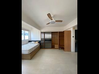 Sheung Wan - 28-30, Queen Street 04