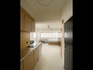 Sheung Wan - 28-30, Queen Street 05
