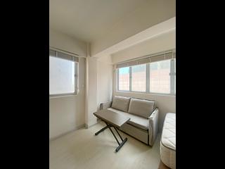 Sheung Wan - 28-30, Queen Street 07