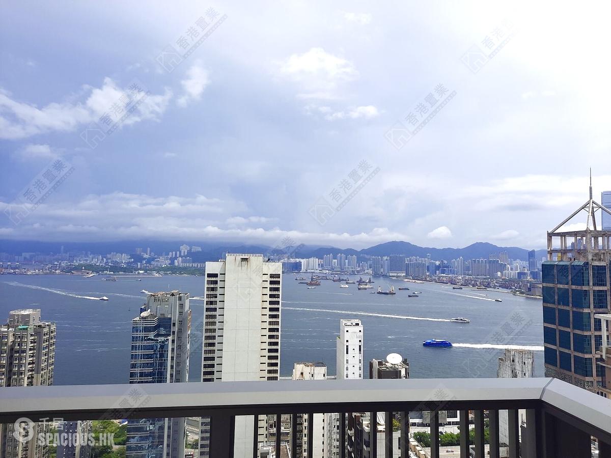 Sai Ying Pun - Island Crest 01