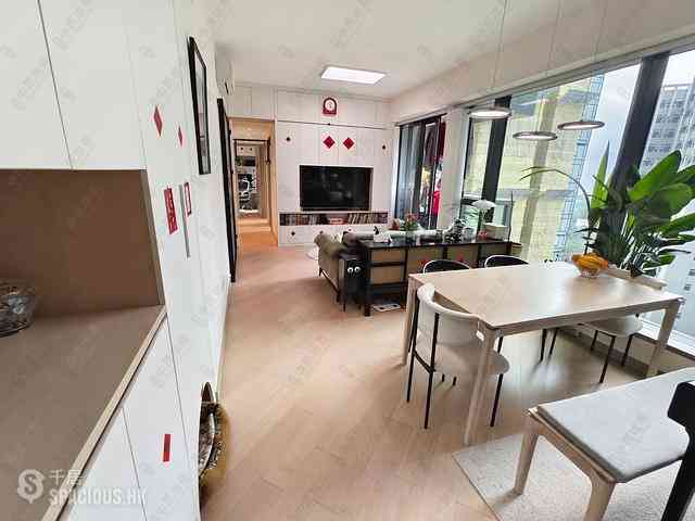 Wong Chuk Hang - The Southside Phase 1 Southland Tower 1B 01