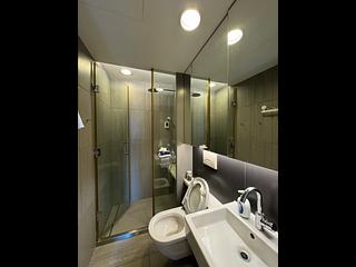 Wan Chai - The Oakhill 03