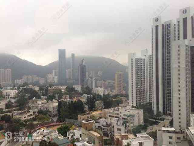 Jardines Lookout - Butler Towers 01