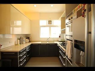 Discovery Bay - Discovery Bay Phase 4 Peninsula Village Coastline Villa 05