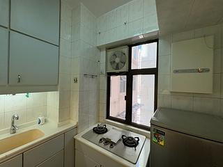 Soho - Kin Yuen Mansion 09