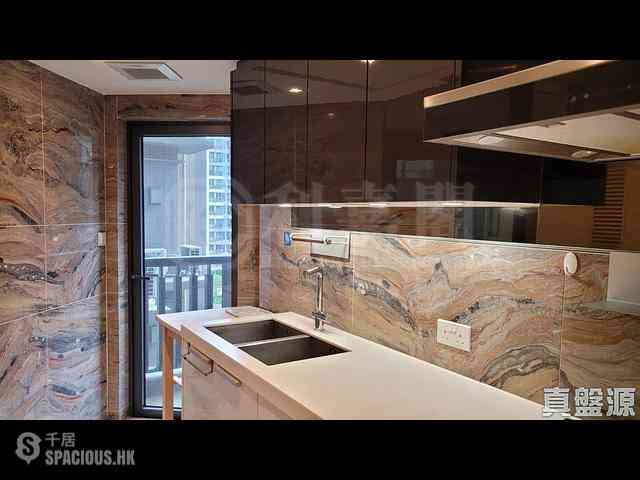 Tseung Kwan O - The Wings Ocean Wings Block 2 05