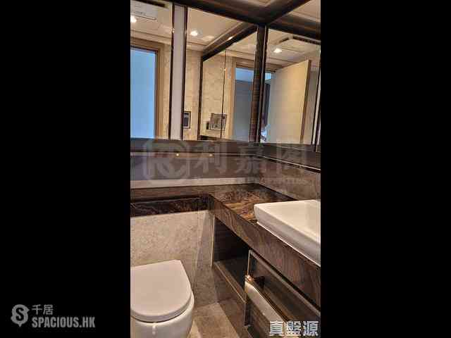 Tseung Kwan O - The Wings Ocean Wings Block 2 06