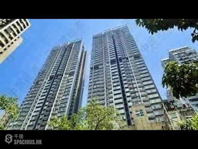 Sai Ying Pun - Island Crest Block 2 01