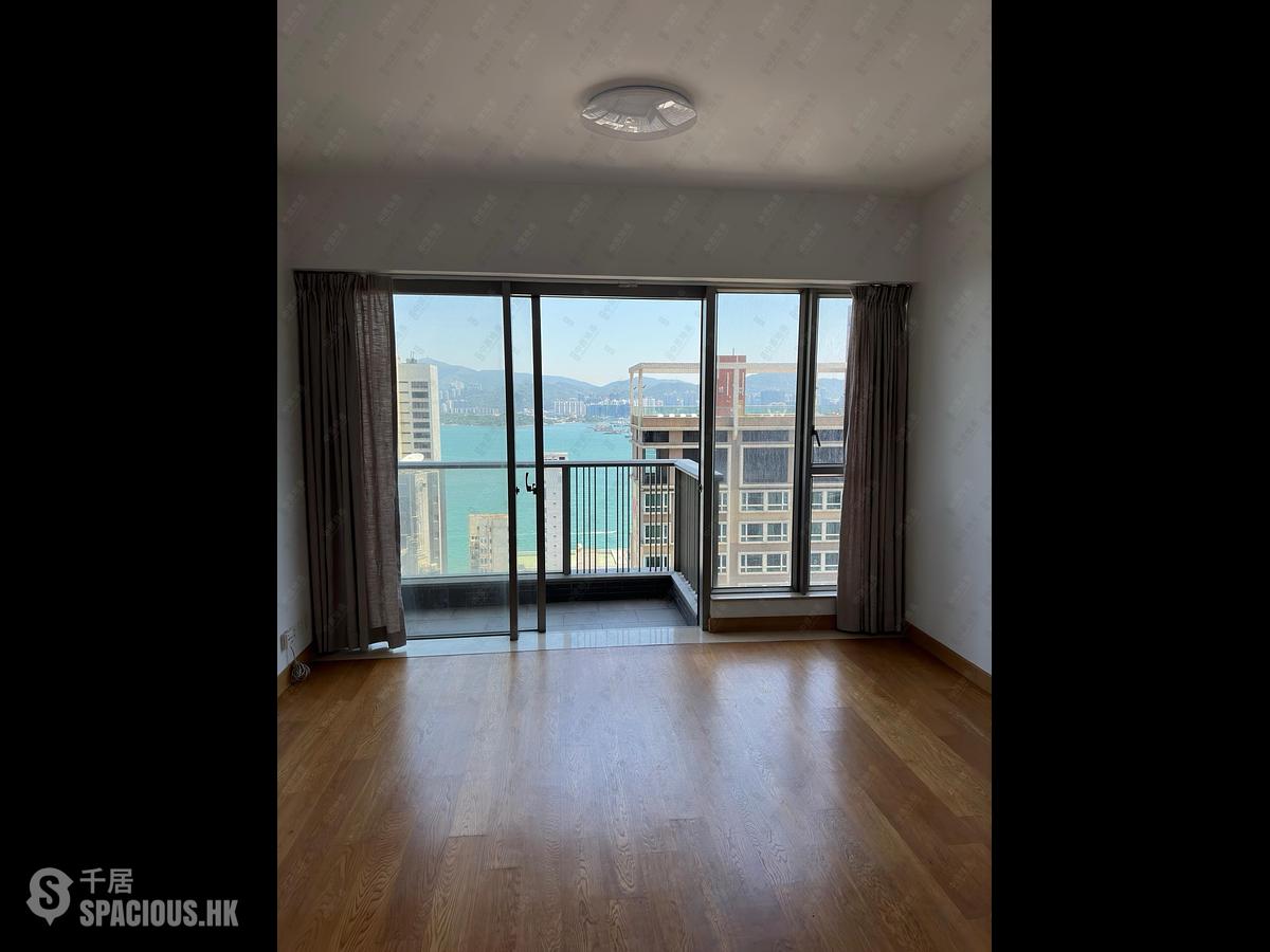 Sai Ying Pun - Island Crest Block 1 01