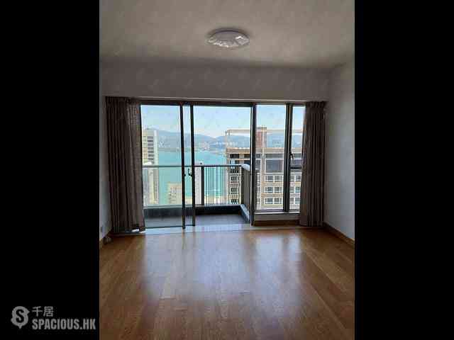 Sai Ying Pun - Island Crest Block 1 01