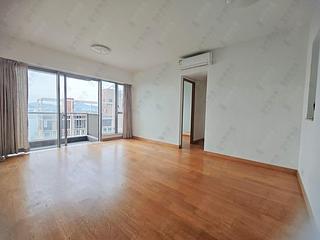 Sai Ying Pun - Island Crest Block 1 03