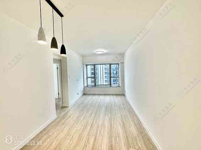 Ap Lei Chau - Sham Wan Towers Block 1 01