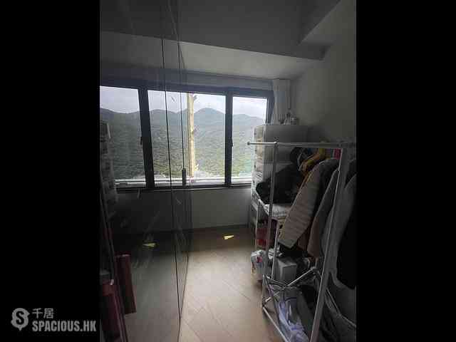 Wong Chuk Hang - The Southside 10