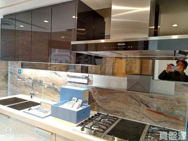 Tseung Kwan O - The Wings Ocean Wings Block 2 04