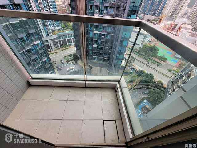 Tseung Kwan O - The Wings Ocean Wings Block 6A 04