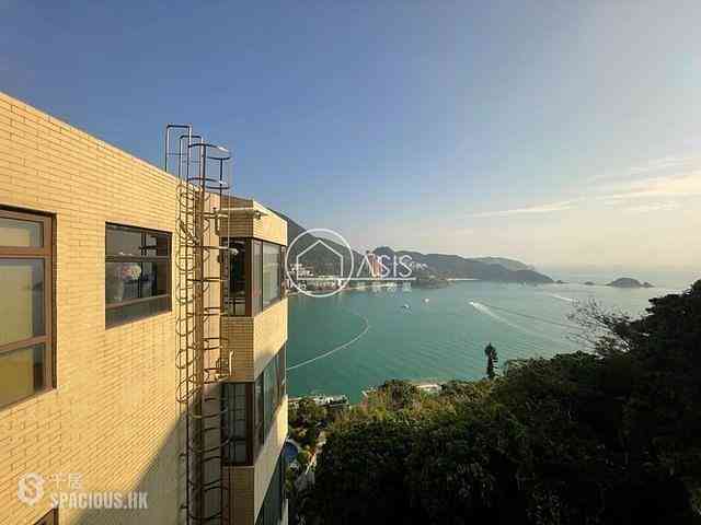 Repulse Bay - The Beachfront 01