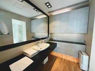 Repulse Bay - Grosvenor Place 04