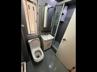 Kennedy Town - Pearl Court Block B 04