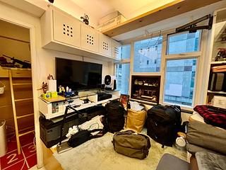 Wan Chai - Paul Yee Mansion 04