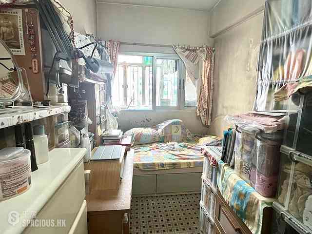 Causeway Bay - 459-465, Hennessy Road 06